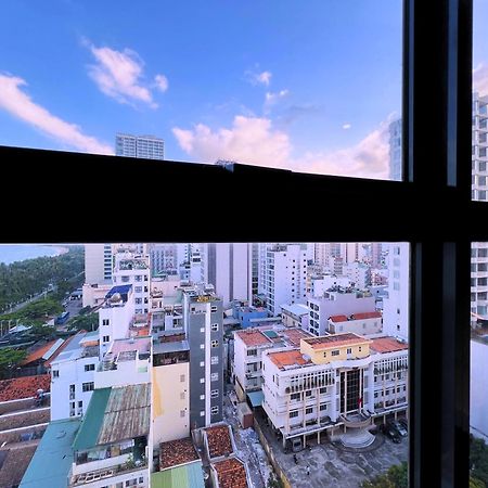 Citadines Bayfront Nha Trang Aparthotel Exterior photo