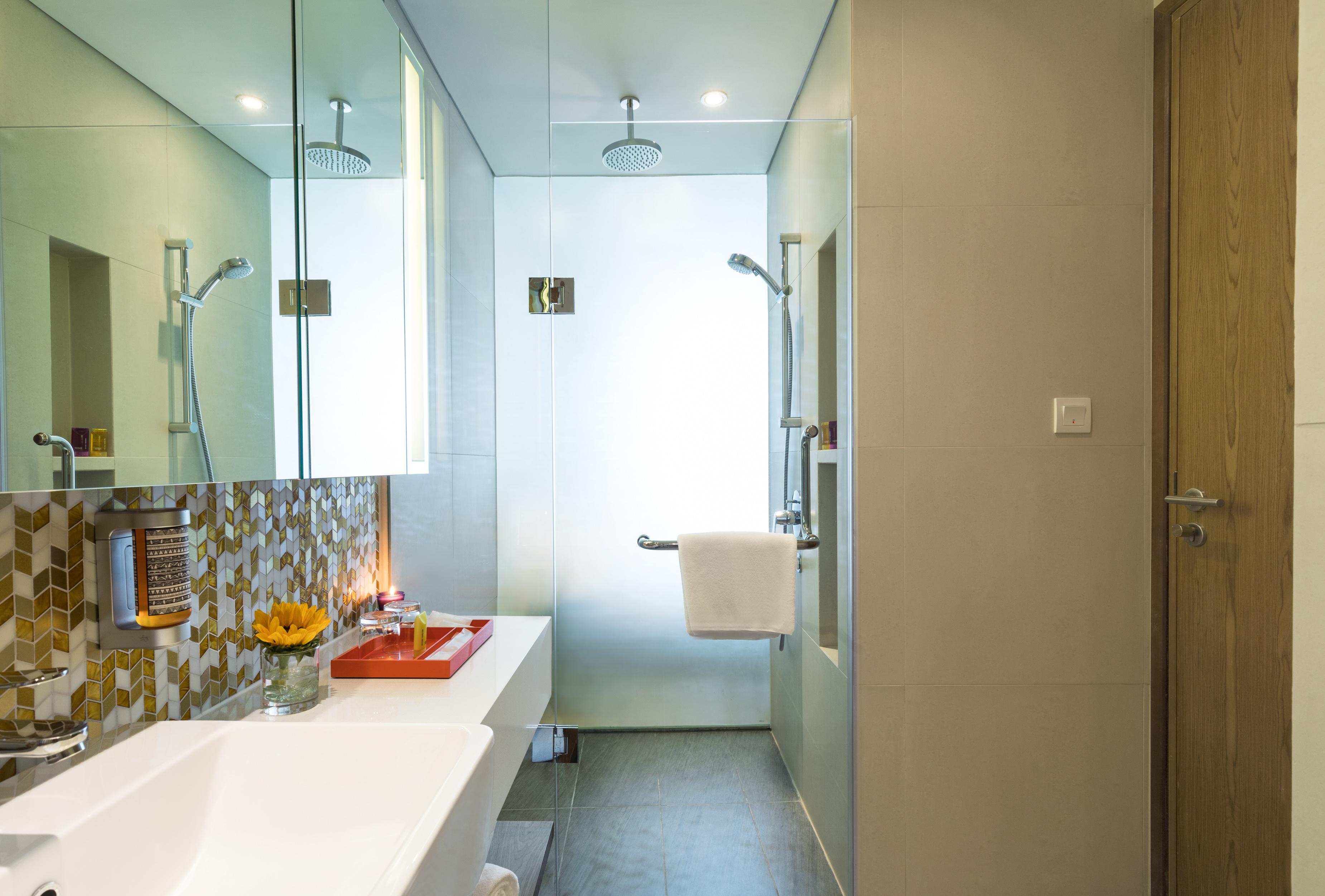 Citadines Bayfront Nha Trang Aparthotel Exterior photo
