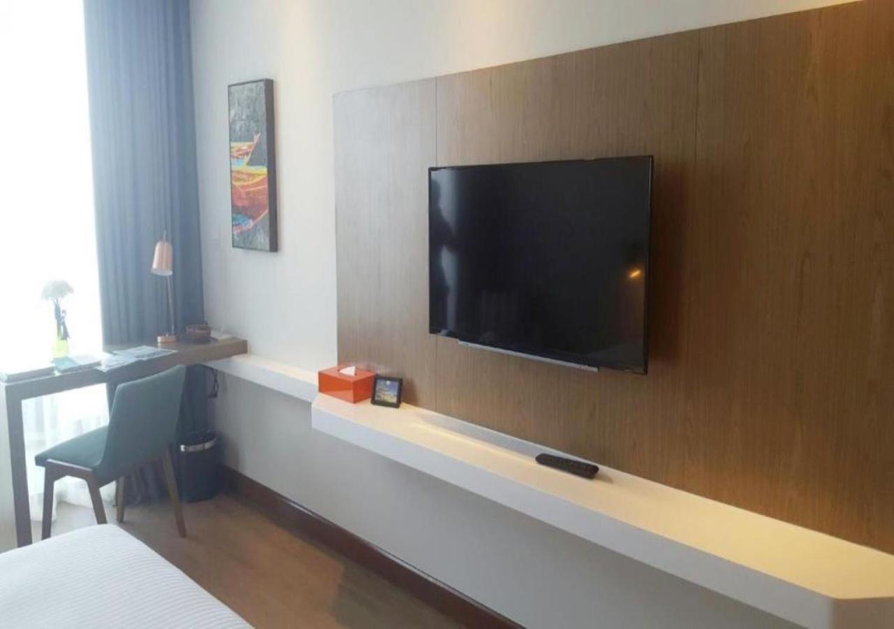 Citadines Bayfront Nha Trang Aparthotel Exterior photo