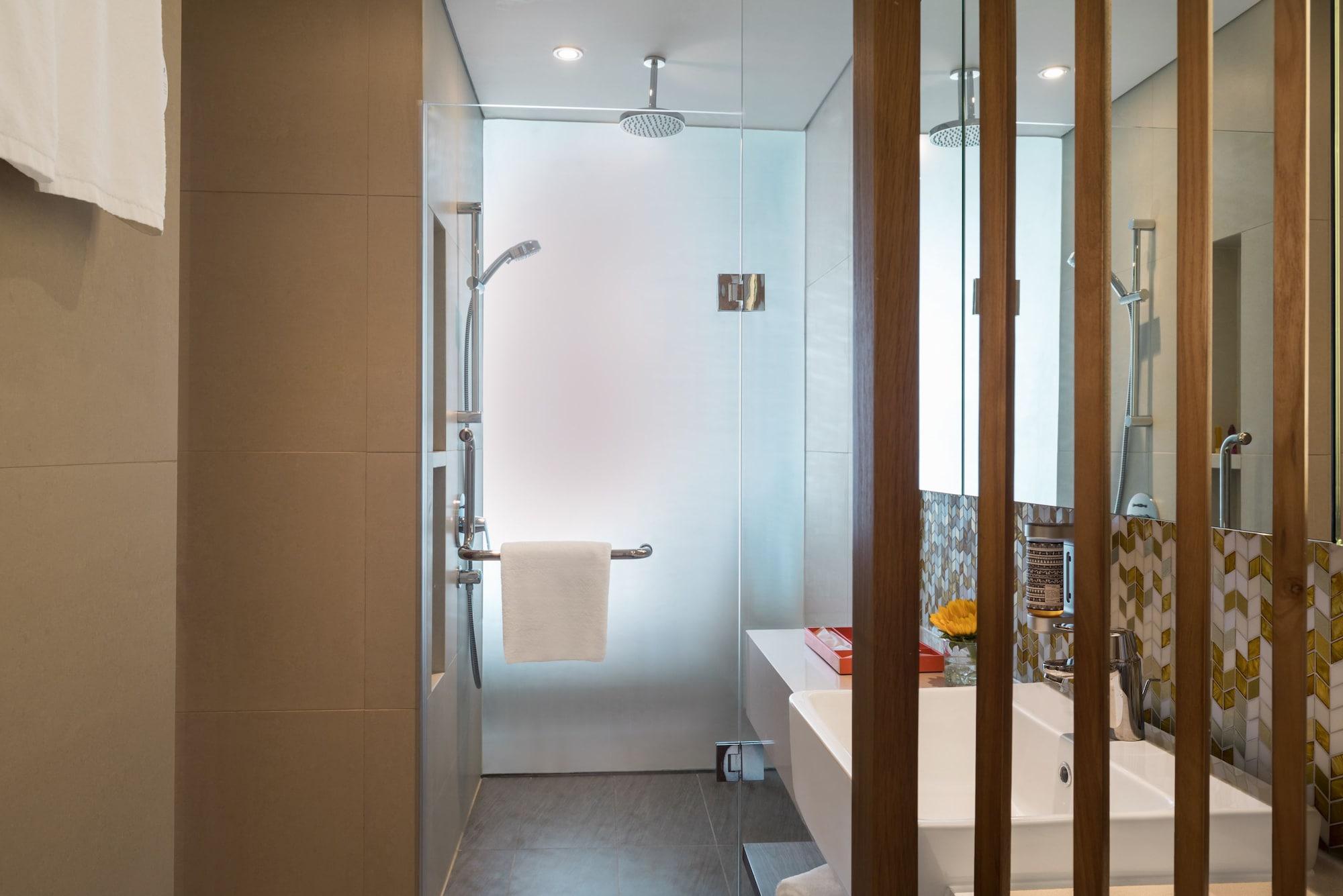 Citadines Bayfront Nha Trang Aparthotel Exterior photo