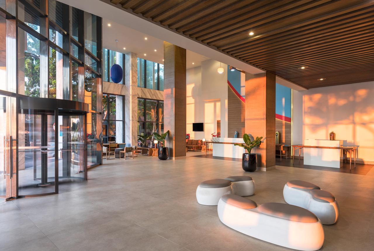 Citadines Bayfront Nha Trang Aparthotel Exterior photo