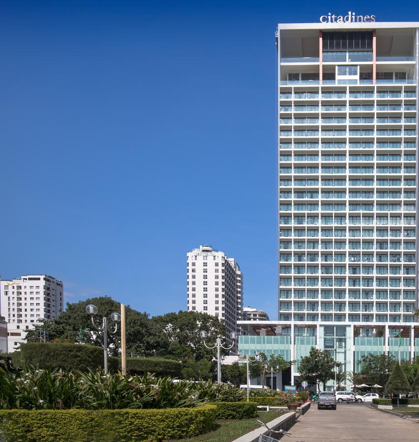 Citadines Bayfront Nha Trang Aparthotel Exterior photo